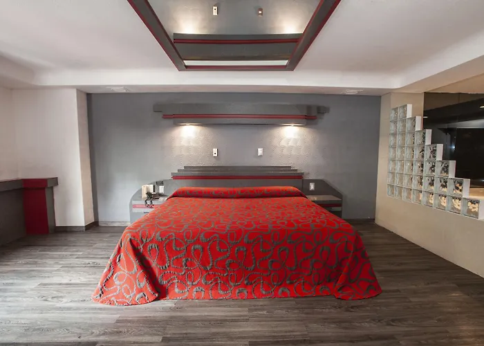 La Rosa - Adults Only 2*