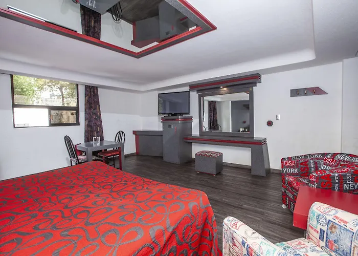 La Rosa - Adults Only 2*